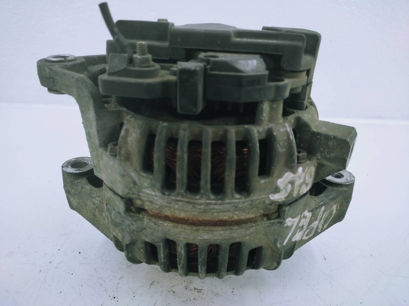 Recambio de alternador para opel corsa c comfort referencia OEM IAM 90561971 0124415002 