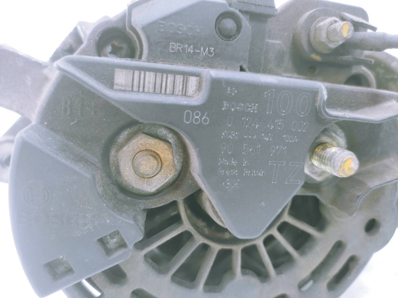 Recambio de alternador para opel corsa c comfort referencia OEM IAM 90561971 0124415002 