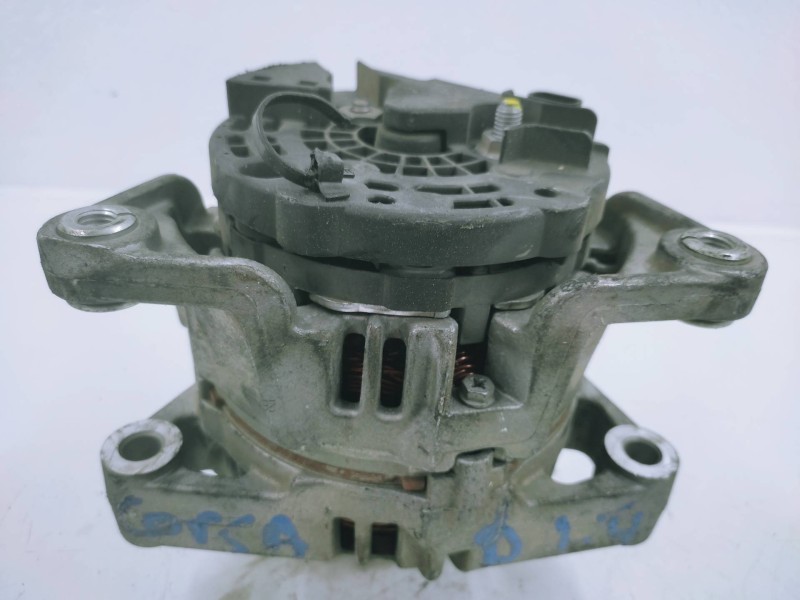 Alternador 13222930 0124325171  - Opel Corsa D Enjoy 2