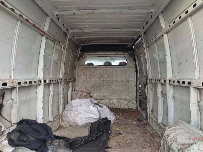 renault master ii phase 2 caja cerrada del año 2006