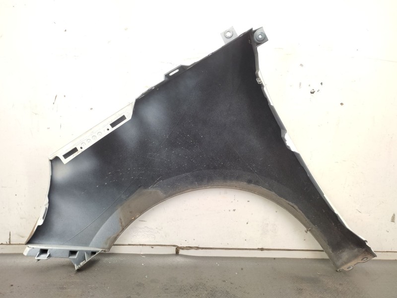 Recambio de aleta delantera derecha para renault scenic iii grand dynamique referencia OEM IAM 631007894R  