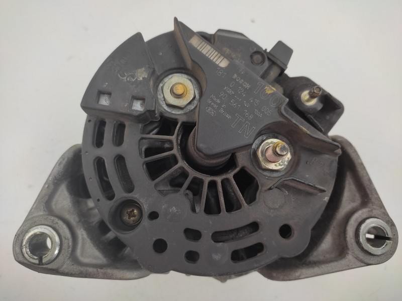 Alternador 90561168 0124415005 Bosch - Opel Astra G Berlina Comfort 4
