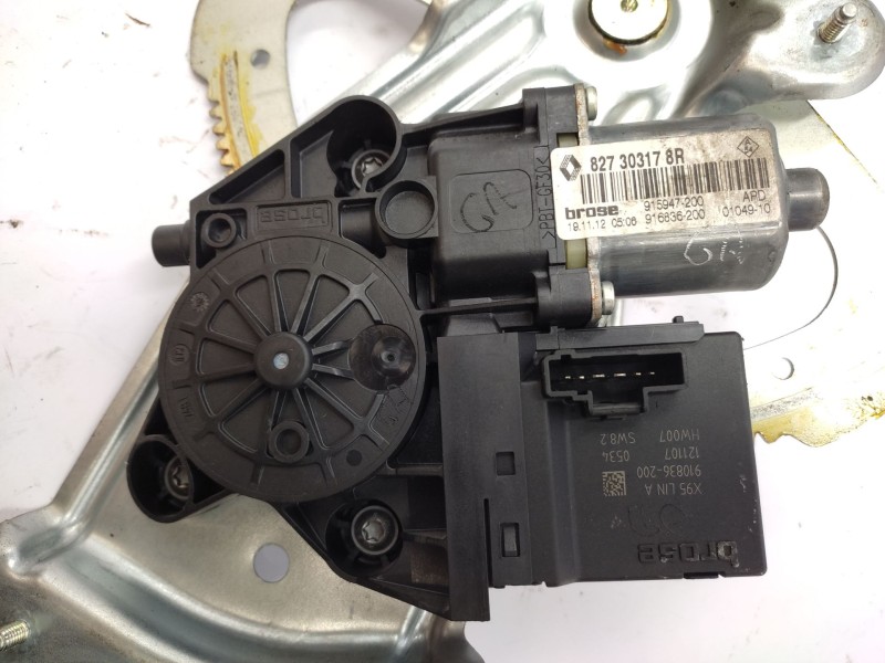 Elevalunas Trasero Derecho 827303178r 827200006r  - Renault Scenic Iii Grand Dynamique 2