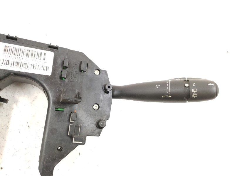 Recambio de mando multifuncion para citroën c4 berlina 1.4 16v referencia OEM IAM 96656018XT  
