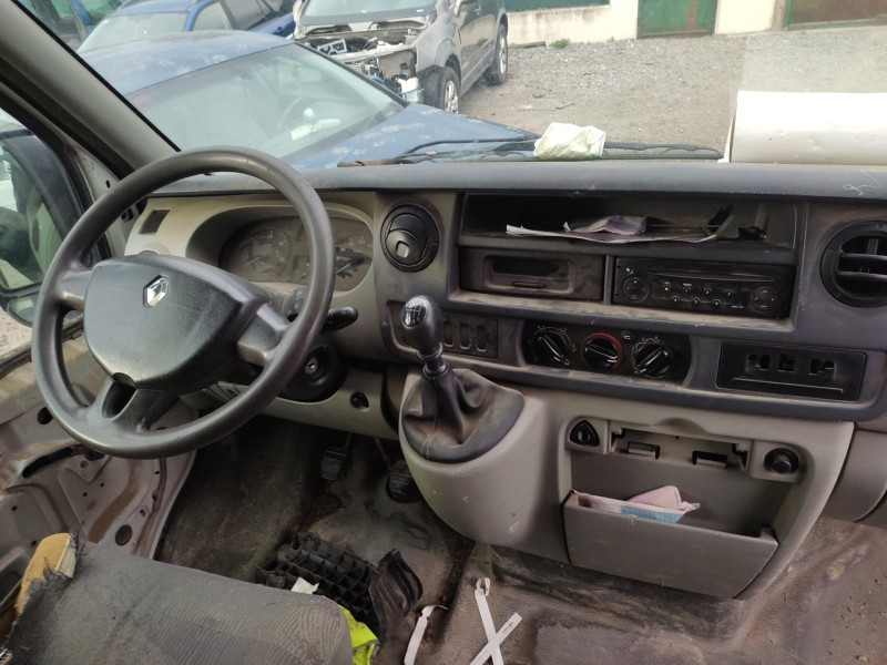 renault master ii phase 2 caja cerrada del año 2006