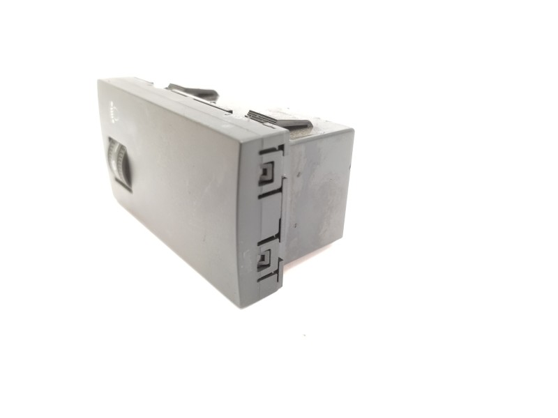 Mando Luces Df7366170  - Mazda 2 Lim. (de) 1.3 16v Cat 3
