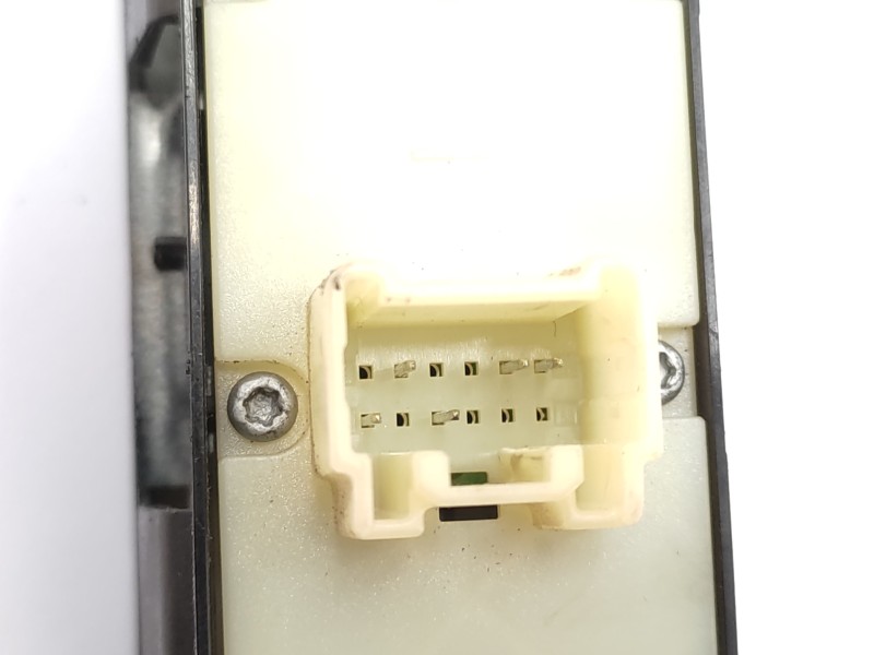 Mando Luces Df7366170  - Mazda 2 Lim. (de) 1.3 16v Cat 5