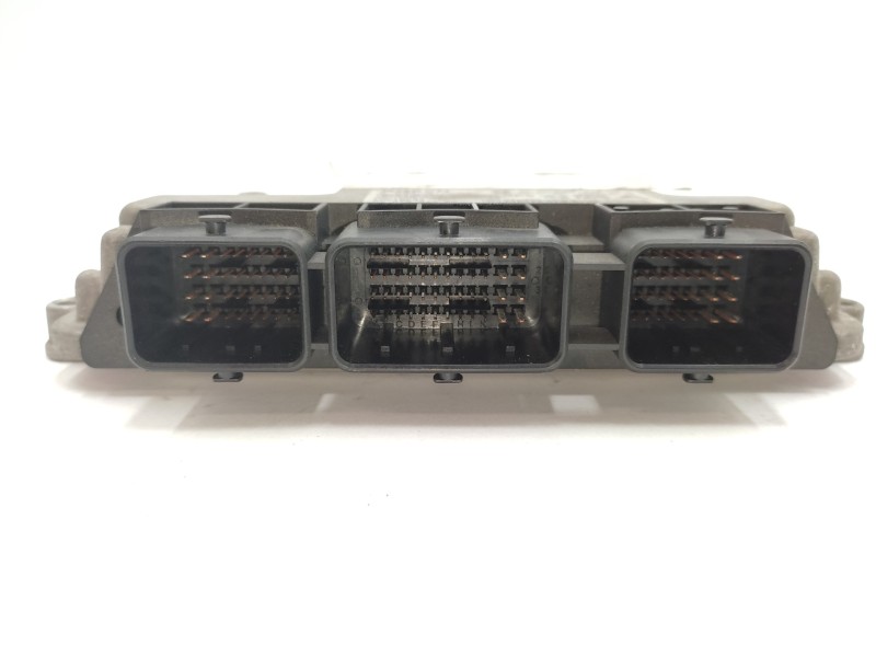 Centralita Motor Uce 9661204380 0281012985  - Citroën C4 Berlina 1.6 16v Hdi Fap 3
