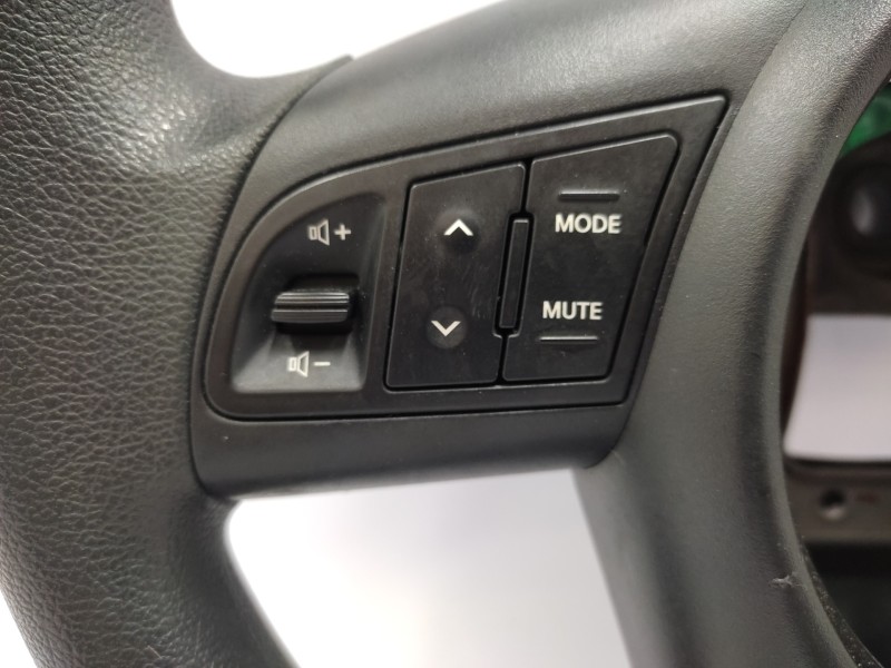 Volante 561102k000wk  - Kia Soul 1.6 Crdi Cat 4