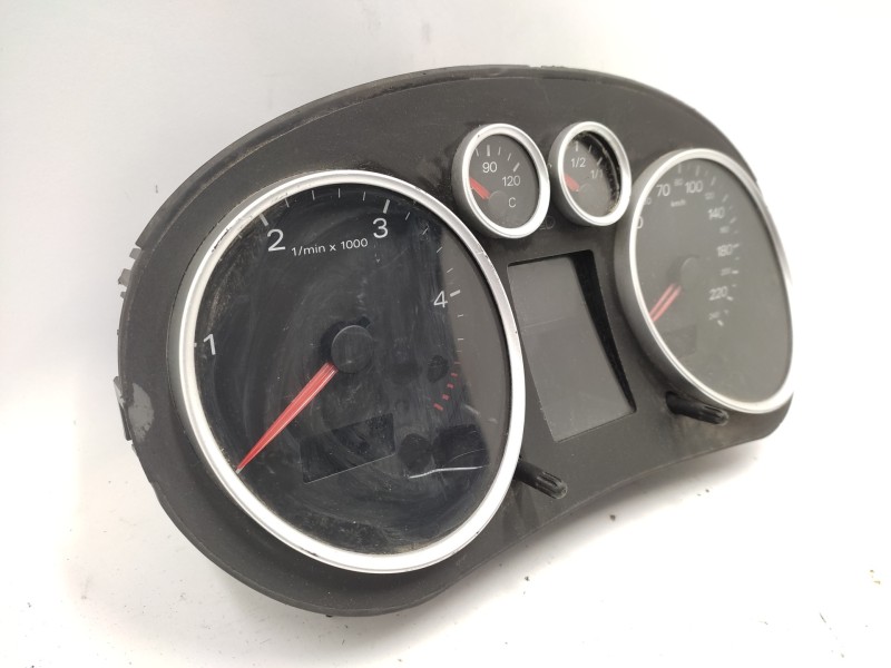 Cuadro Instrumentos 8z0920900 110080192  - Audi A2 (8z) 1.4 Tdi 4