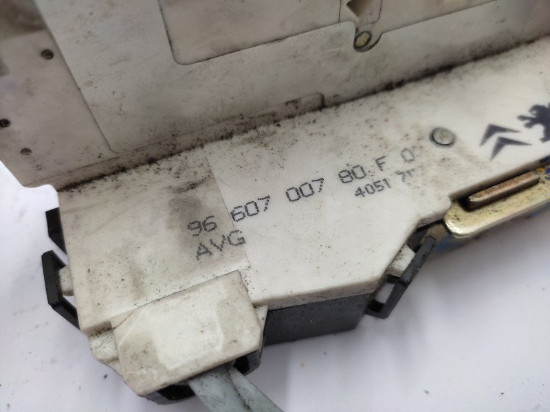 Cerradura Puerta Delantera Izquierda 9660700780  - Citroën C4 Coupe 1.4 16v 5