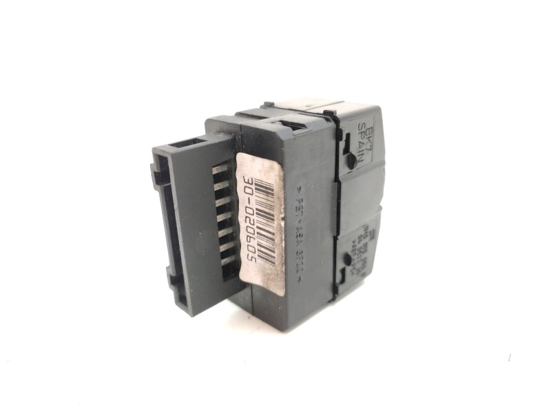 Recambio de mando multifuncion para seat leon (1m1) 1.4 16v referencia OEM IAM 1M0919094B 04052230 