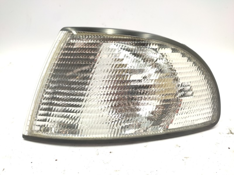 Recambio de piloto delantero izquierdo para audi a4 berlina (b5) 1.9 tdi referencia OEM IAM   
