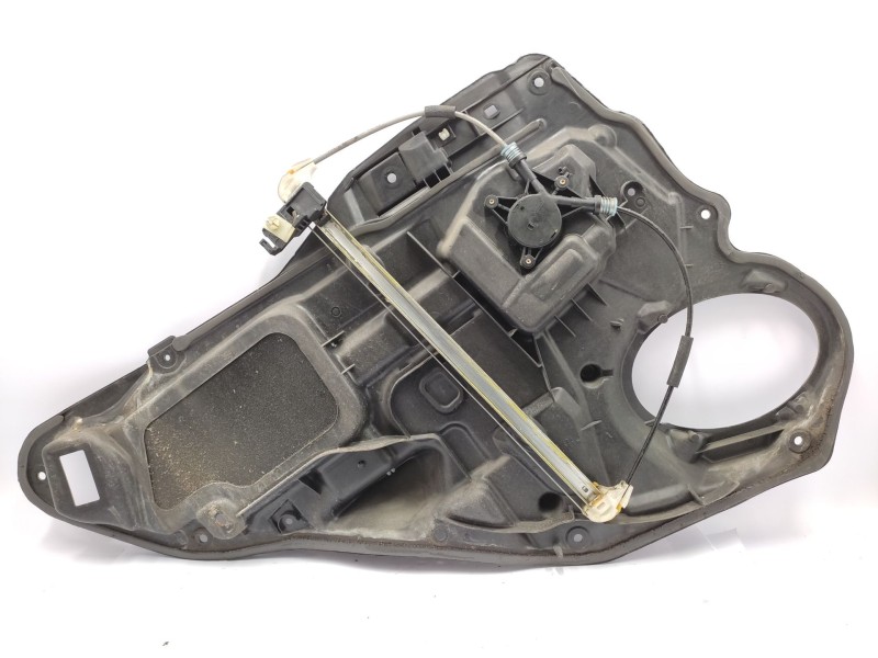Recambio de elevalunas trasero derecho para mazda 6 station wagon (gy) 2.0 di (gy19) referencia OEM IAM GJ6A72590F  