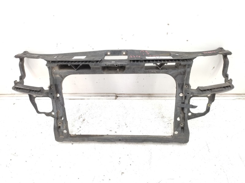 Recambio de panel frontal para audi a4 berlina (b5) 1.9 tdi referencia OEM IAM   
