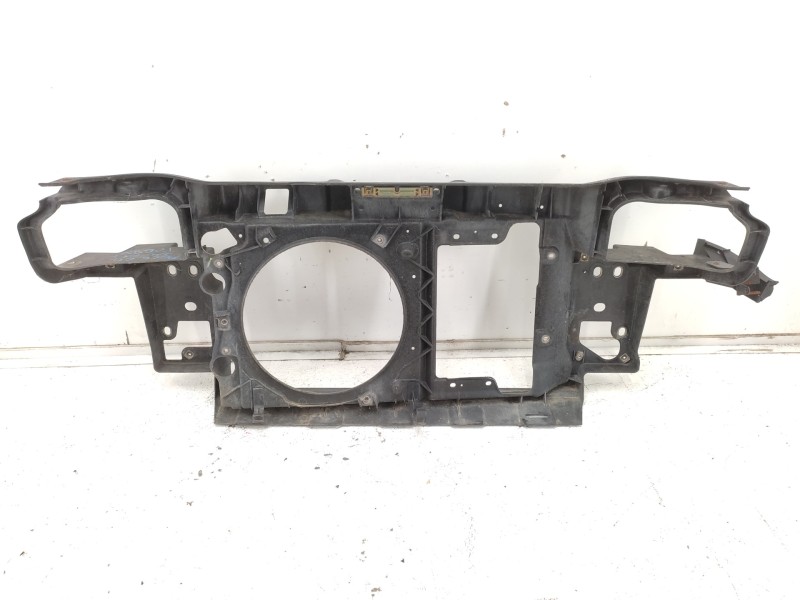 Recambio de panel frontal para volkswagen polo (9n3) match referencia OEM IAM   