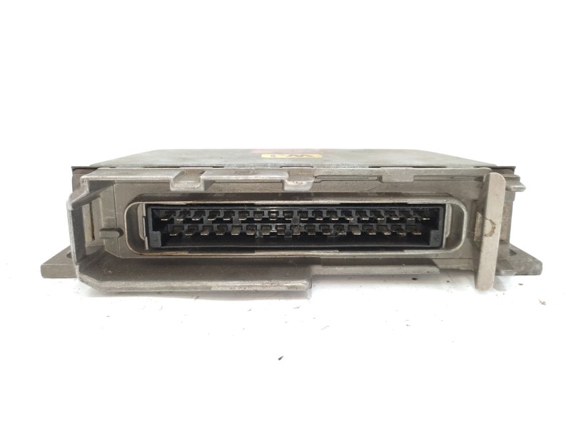 Centralita Motor Uce 0265100040 1620355  - Opel Calibra Básico 3