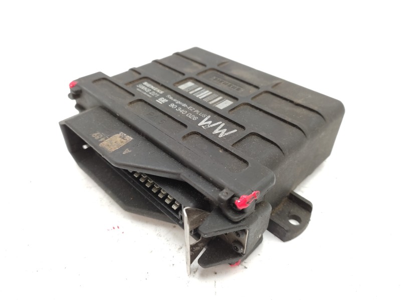 Centralita Motor Uce 90340026 5wk6221  - Opel Kadett E 1.6 5