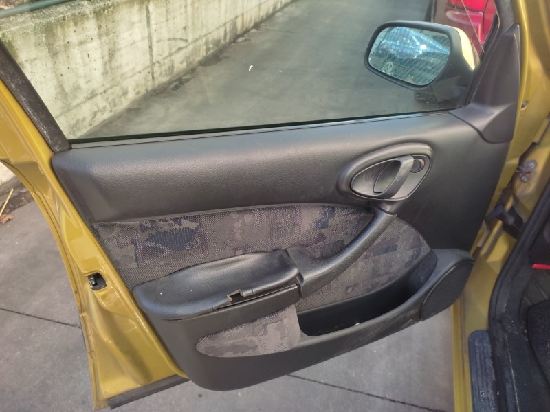 citroën xsara berlina del año 1997