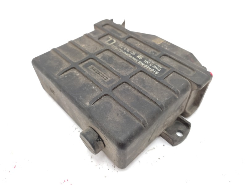 Centralita Motor Uce 90243734 5wk6204  - Opel Kadett E 1.6 5
