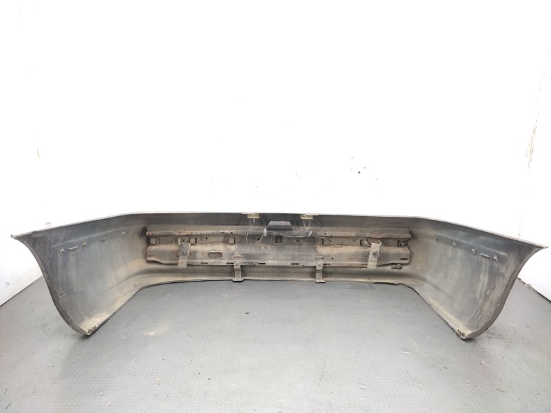 Paragolpes Trasero 90331856  - Opel Calibra Básico 4
