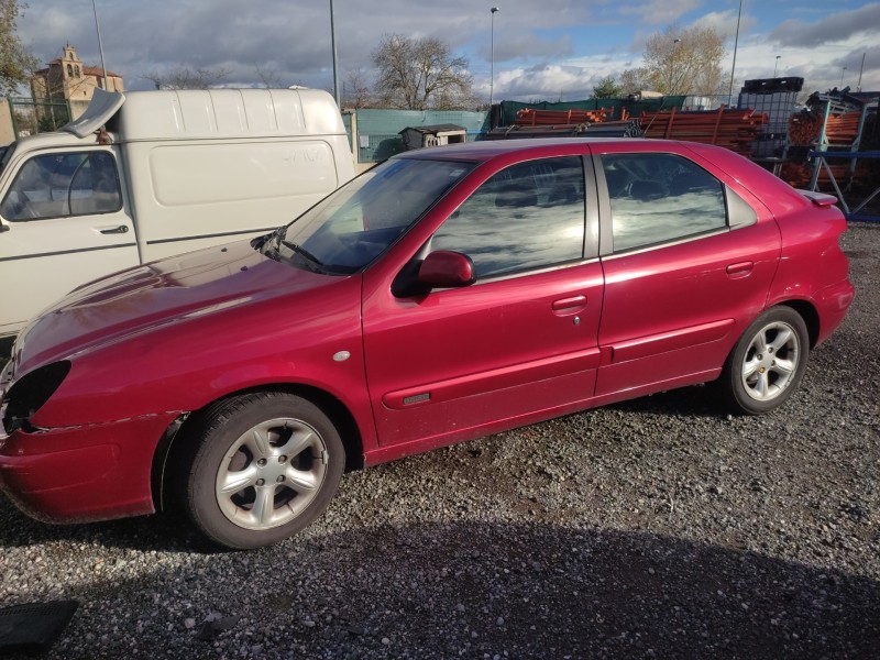 citroën xsara berlina del año 2001