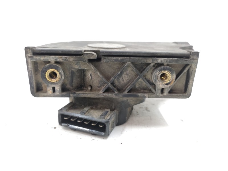 Recambio de potenciometro pedal para renault clio ii fase i (b/cbo) 1.2 referencia OEM IAM 7700431918  