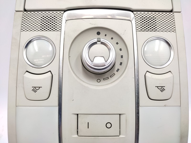 Luz Interior 4f0947135cd 4l0947140  - Audi A6 Berlina (4f2) 2.0 Tdi 3