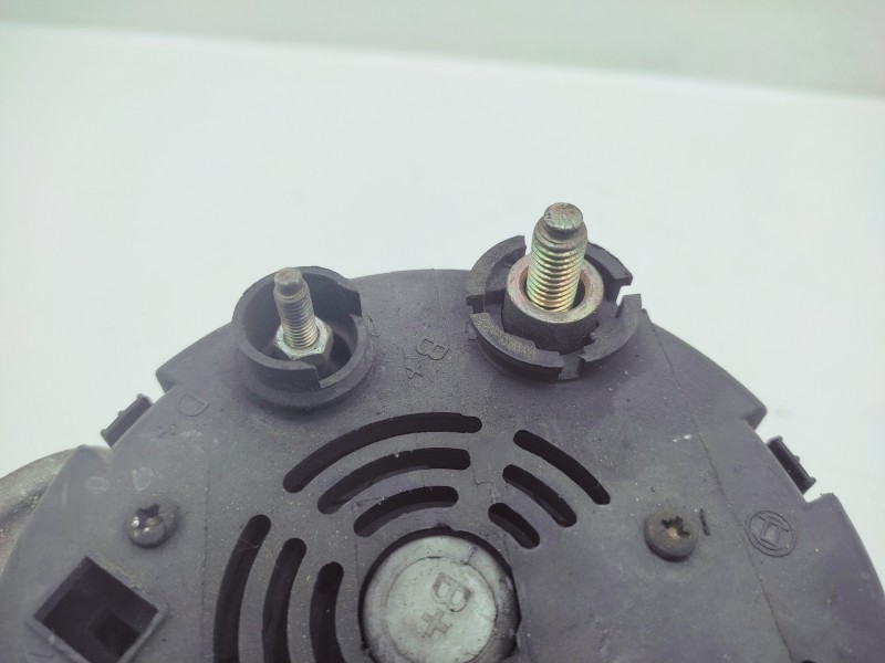 Alternador 0123310051  - Nissan Terrano/terrano.ii (r20) Comfort 4