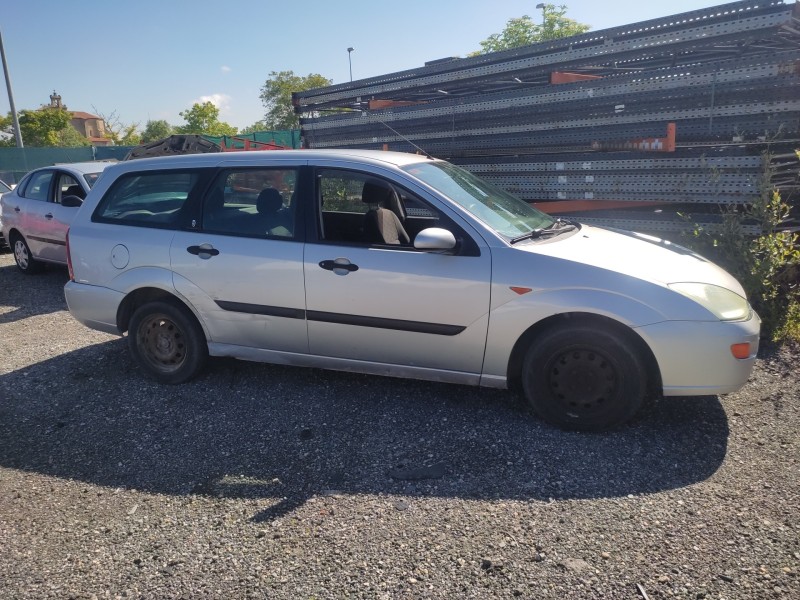 ford focus turnier (cak) del año 1999