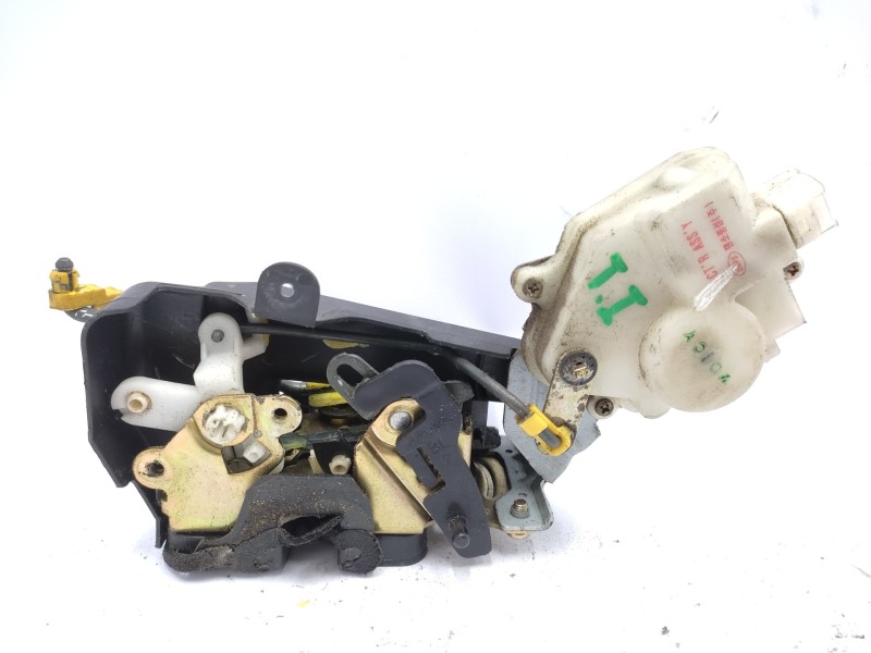 Cerradura Puerta Trasera Izquierda 814102d001  - Hyundai Elantra (xd) 2.0 Crdi Cat 2