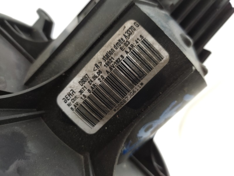 Motor Calefaccion A3370g D8087 Behr - Opel Zafira B Sport 2